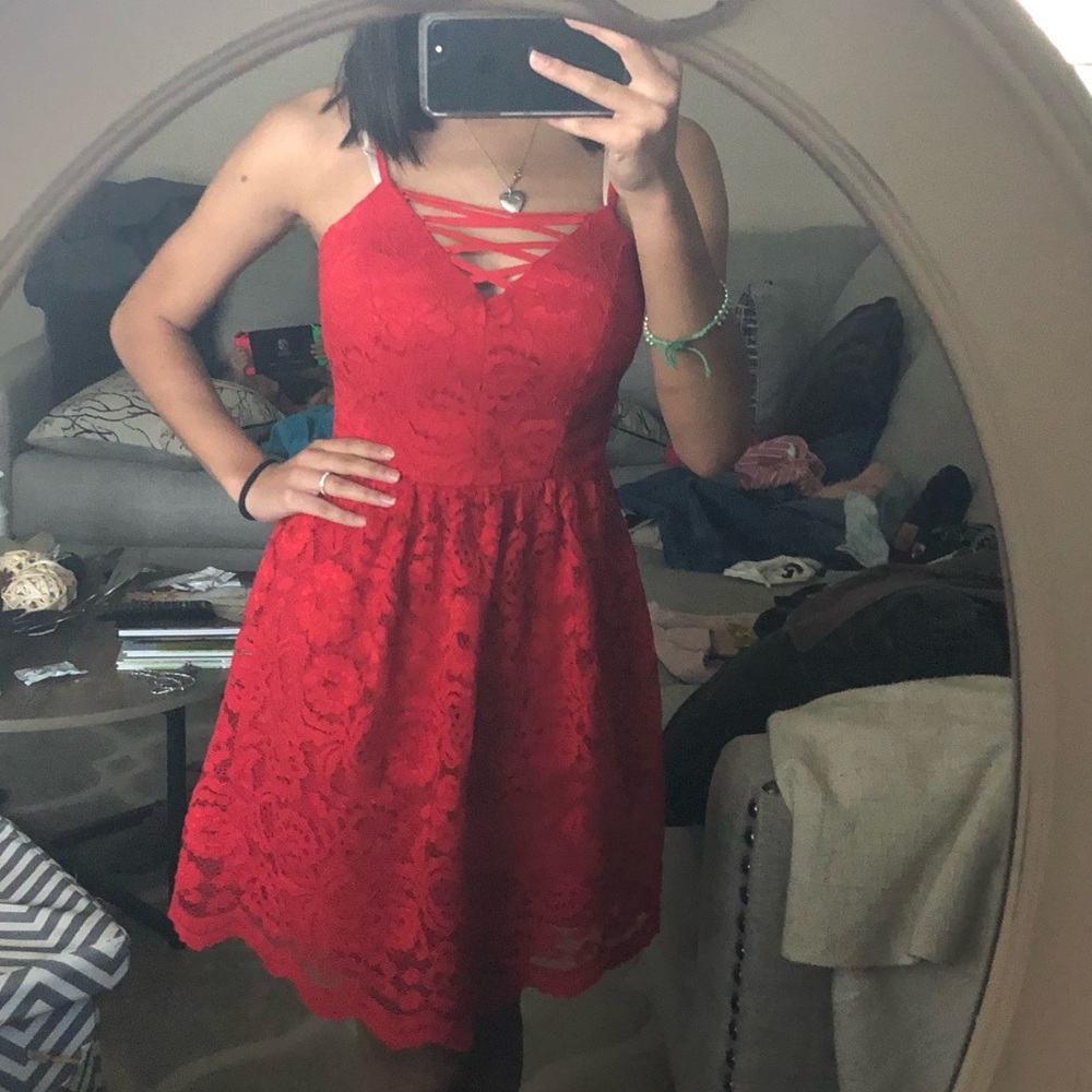 Laced red dress❤️